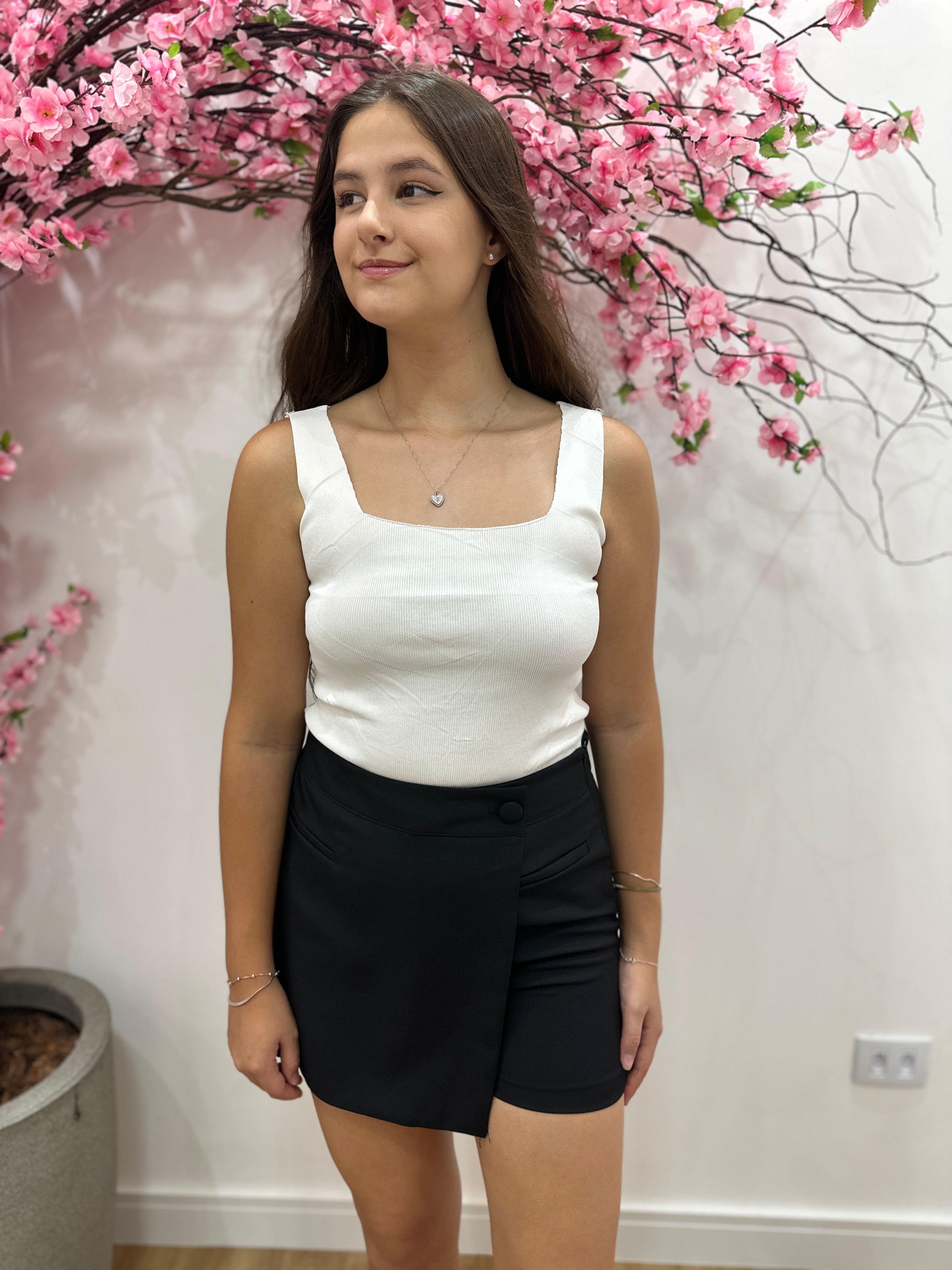 Shorts Saia Dany - Preto